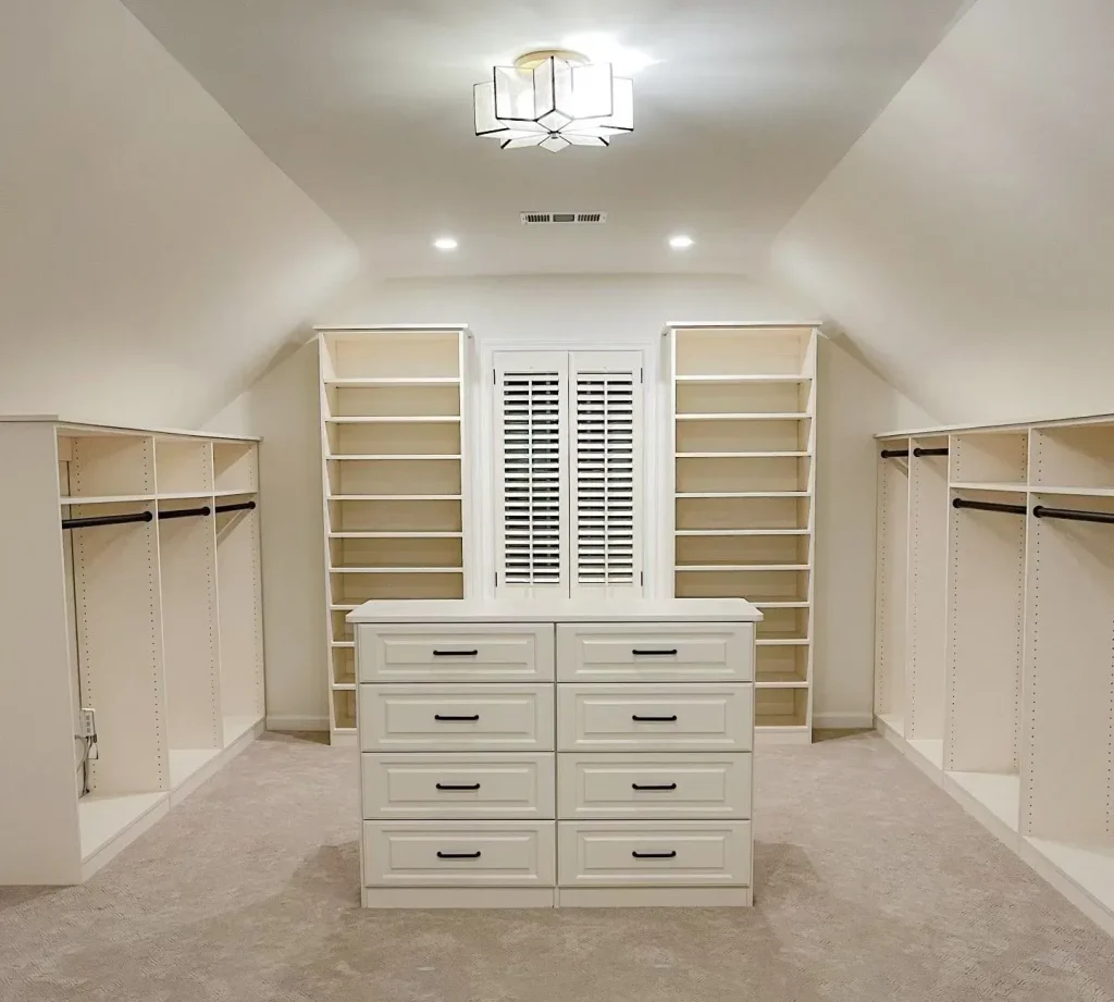 Professionally Designed Closets Solutions
